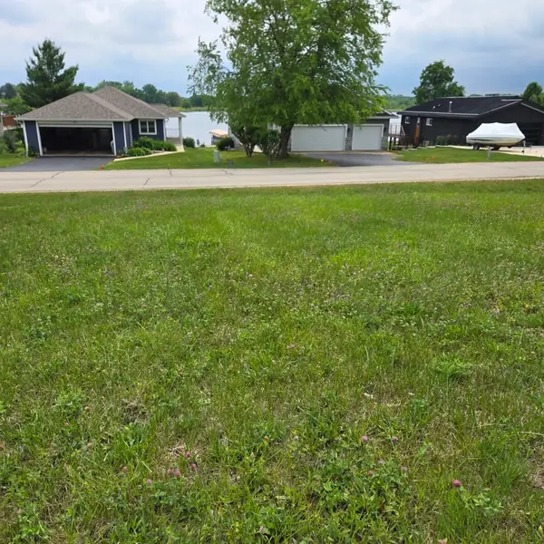 203 Candlewick Drive, Poplar Grove, IL 61065