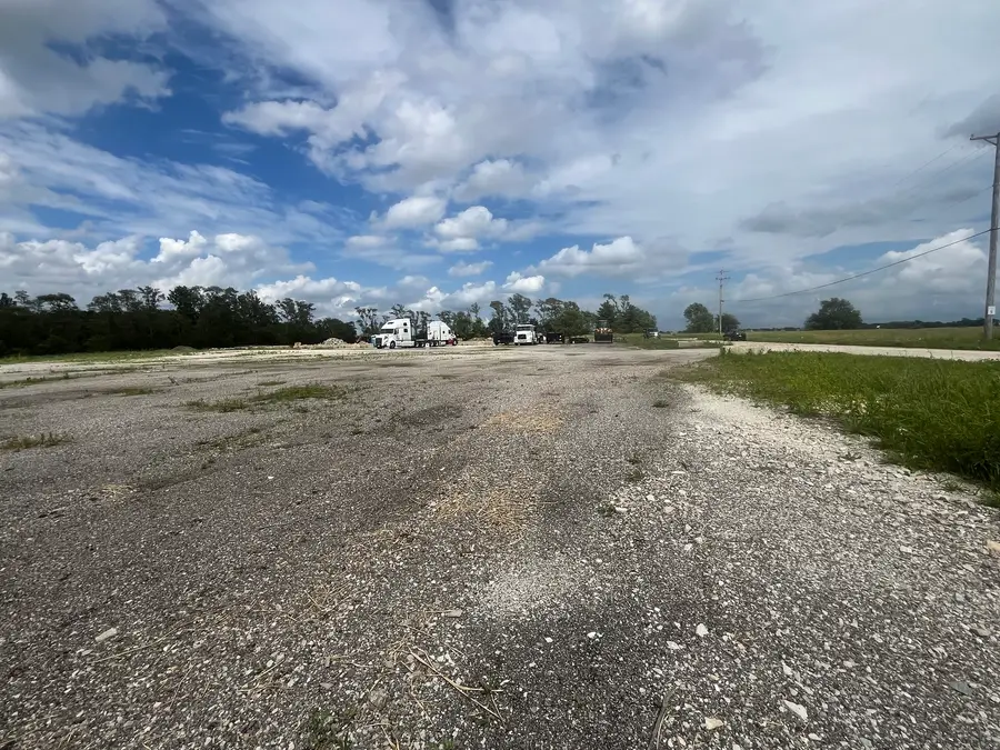 22645 S Cherry Hill Road, Joliet, IL 60433 - #3