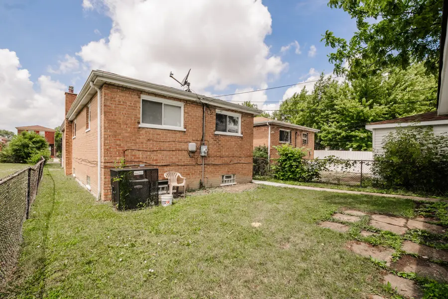 9227 S Perry Avenue, Chicago, IL 60620 - #2