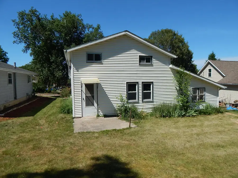 114 Erie Street, Maquoketa, IA 52060 - #2