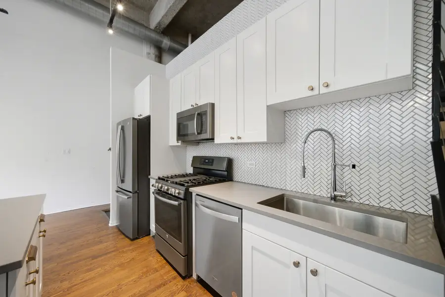 2000 S Michigan Avenue #103, Chicago, IL 60616 - #3