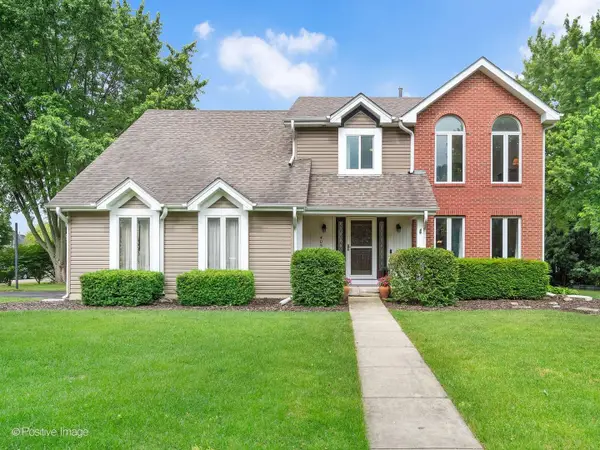 405 Blackhawk Drive, Batavia, IL 60510