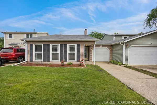 376 Thorncliffe Drive, Glendale Heights, IL 60139