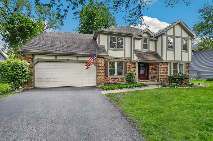 1232 Wilshire Drive, Naperville, IL 60540 - #2