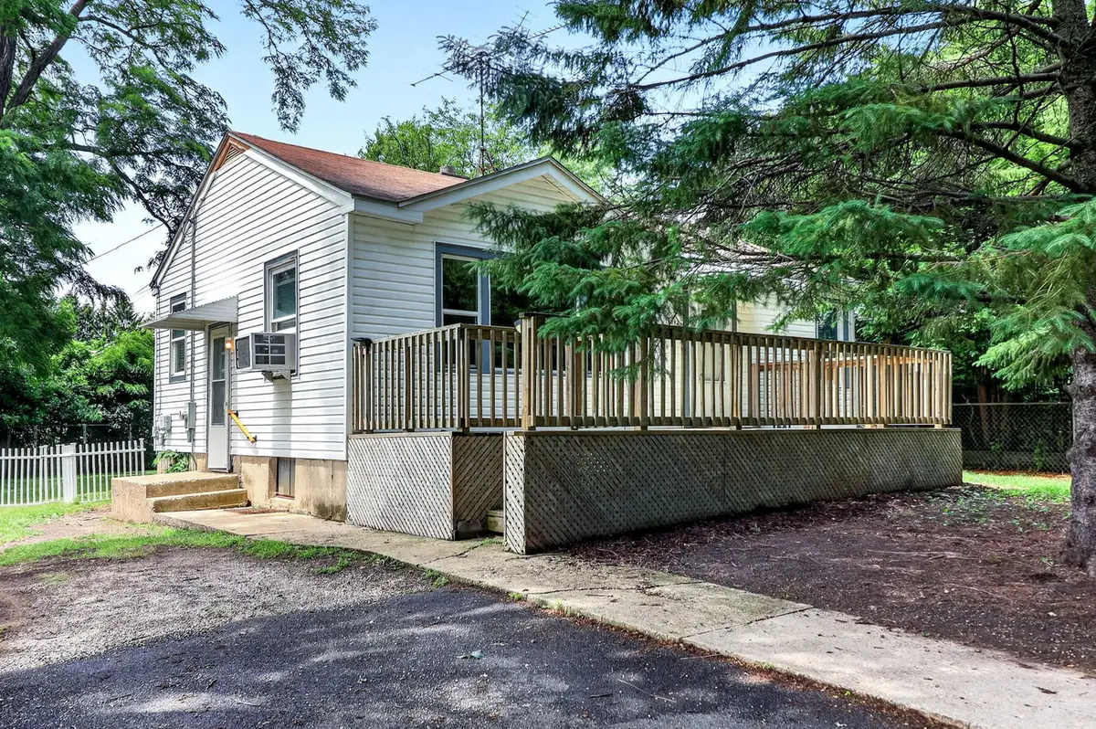 7N092 Smith Street, South Elgin, IL 60177 - #1