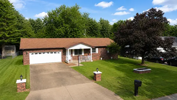 1218 Plum Avenue, Mt Vernon, IL 62864