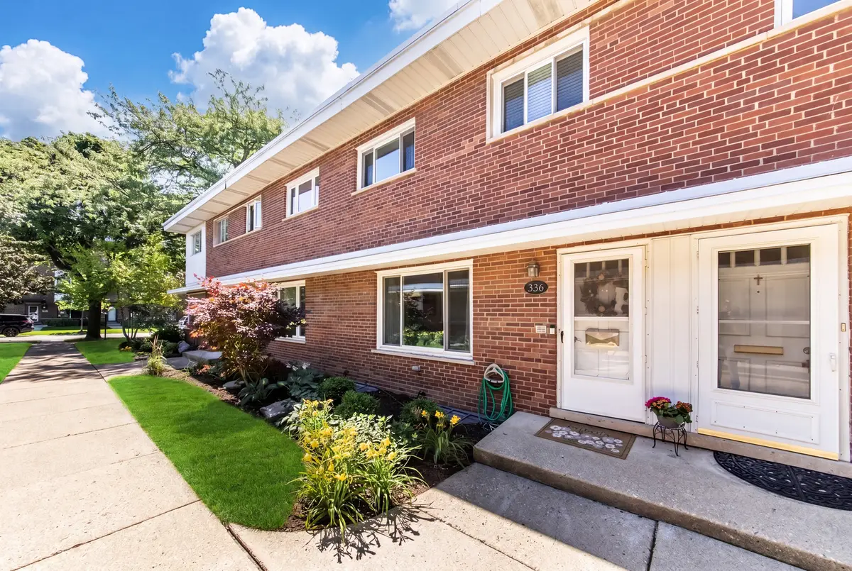 336 S Maple Street, Mount Prospect, IL 60056 - #1