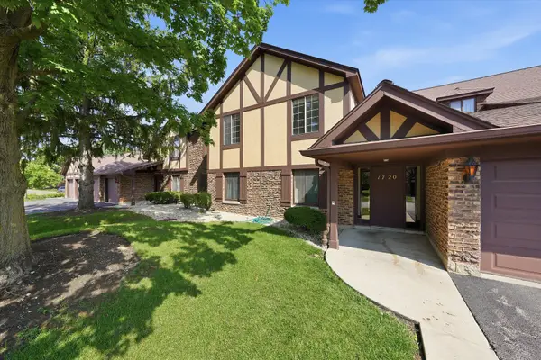 1720 Lakecliffe Drive #4305-C, Wheaton, IL 60189
