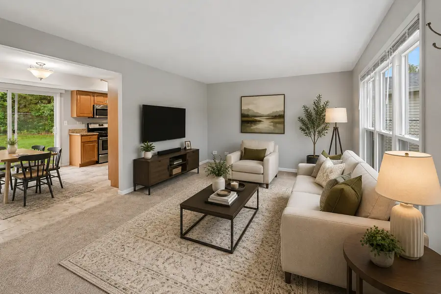 12 Wild Rose Court, Streamwood, IL 60107 - #3