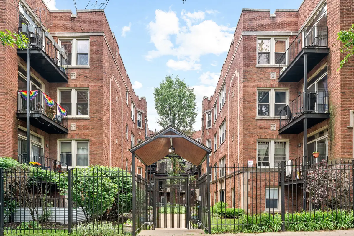 1659 W Pratt Boulevard #3A, Chicago, IL 60626 - #1