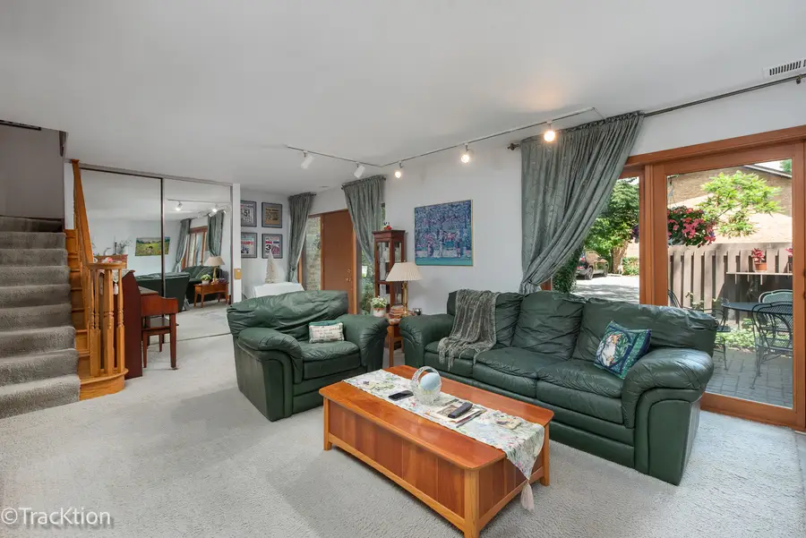 5917 Oakwood Drive #141E, Lisle, IL 60532 - #3