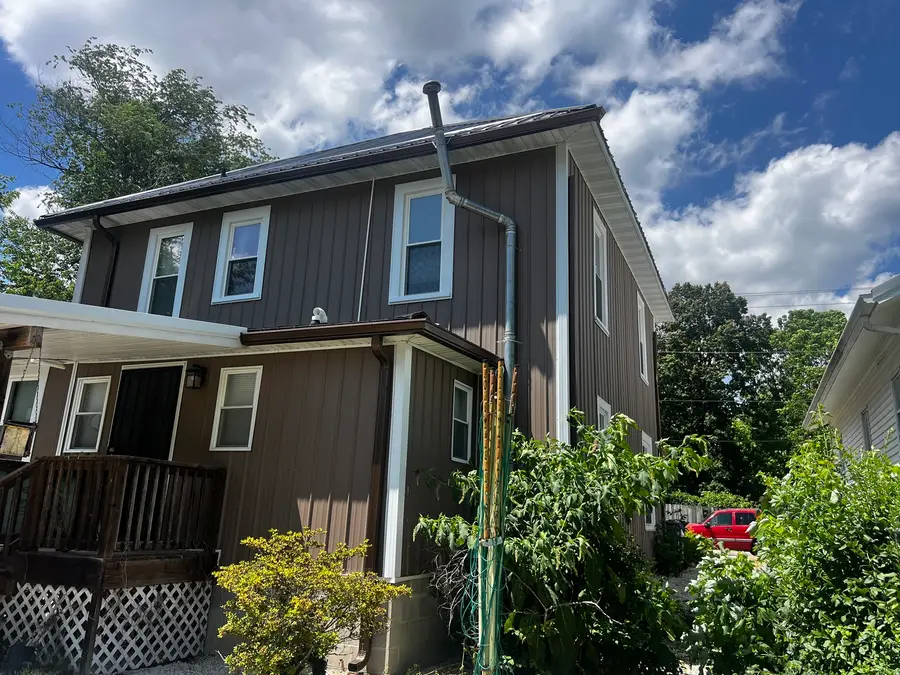 2121 College Avenue, Mount Vernon, IL 62864 - #2