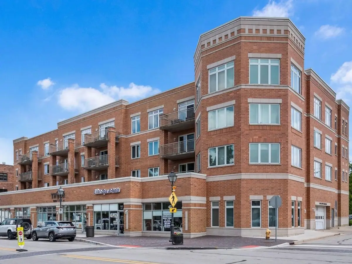 1 S Lincoln Avenue #410, Lombard, IL 60148 - #1