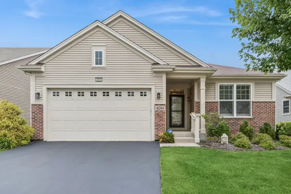 4044 Chesapeake Lane, Naperville, IL 60564