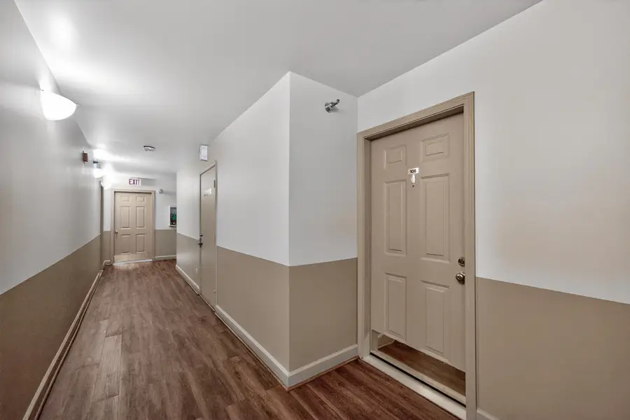 104 Glengarry Drive #106, Bloomingdale, IL 60108 - #2