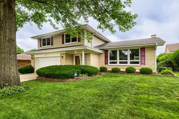 706 Huntington Lane, Schaumburg, IL 60193