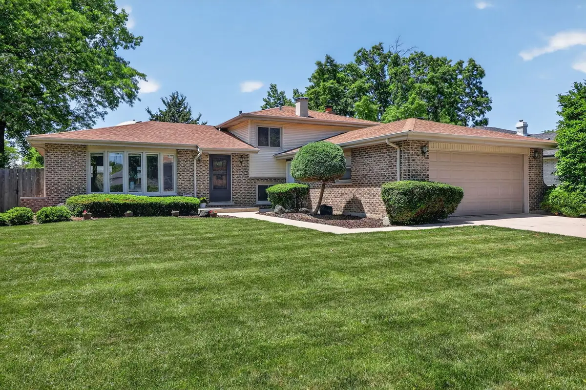6716 Trenton Lane, Darien, IL 60561 - #1