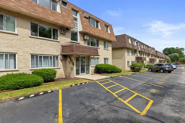 8804 Briar Court #2C, Des Plaines, IL 60016