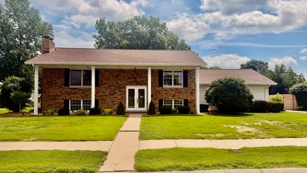 545 Meadowbrook, Centralia, IL 62801
