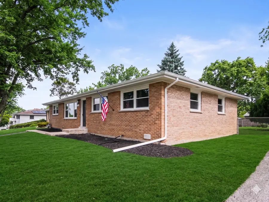 126 59th Street, Willowbrook, IL 60527 - #3