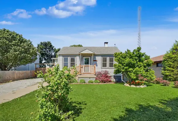 609 S Sangamon Avenue, Gibson City, IL 60936