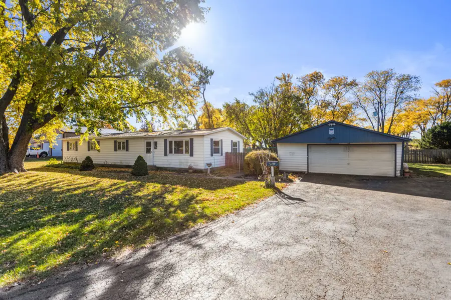 709 W Park Street, Thomasboro, IL 61878 - #2