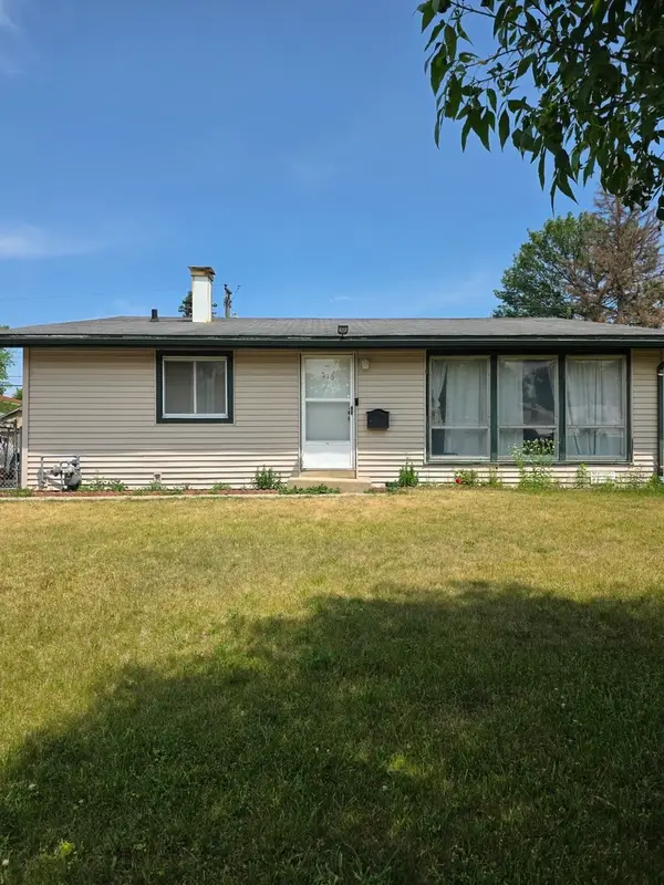 116 Cordova Road, Carpentersville, IL 60110