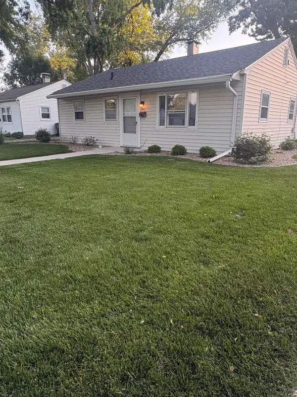 1 Ryan Drive, Bloomington, IL 61701