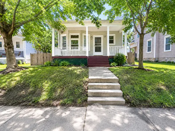 1018 14 1/2 Street, Rock Island, IL 61201