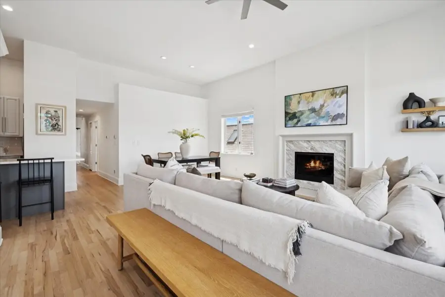 3011 N Ashland Avenue #4S, Chicago, IL 60657 - #2