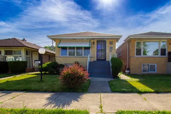9102 S Parnell Avenue, Chicago, IL 60620