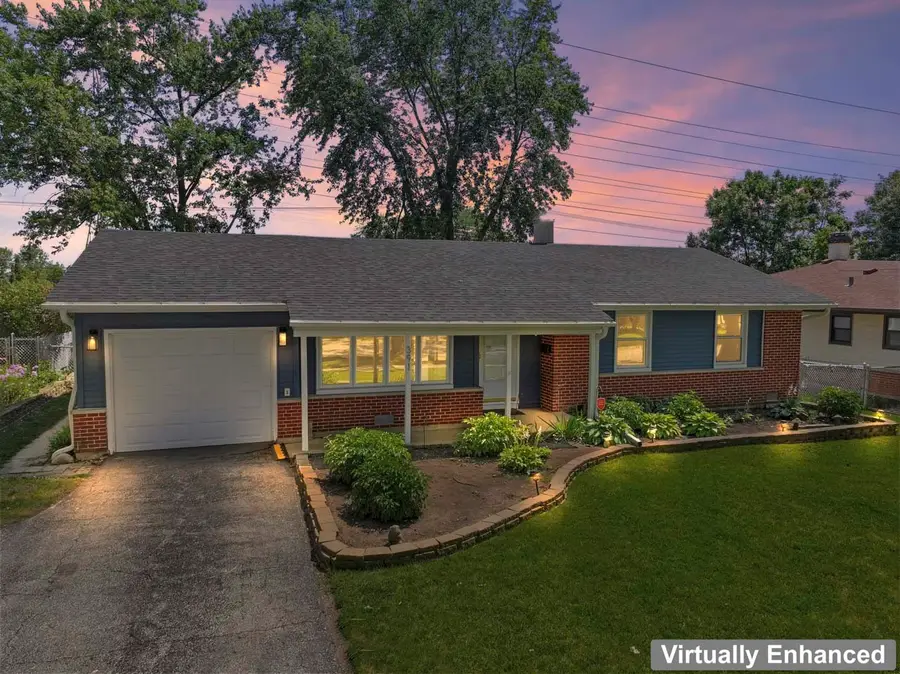 391 Walnut Lane, Elk Grove Village, IL 60007 - #3