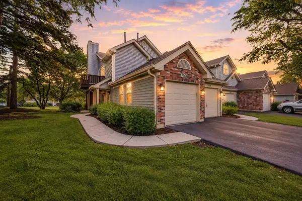 1065 Rockport Drive, Carol Stream, IL 60188