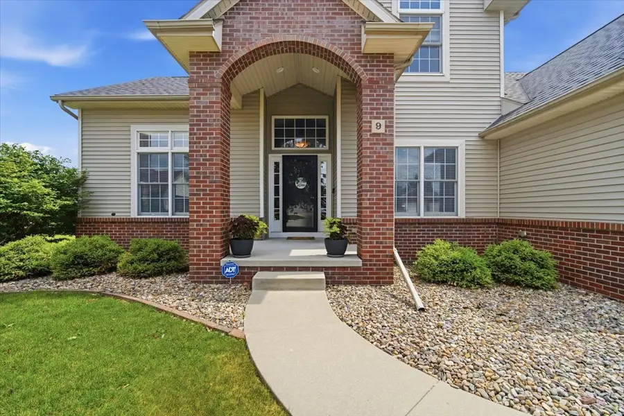 9 Brookline Court, Bloomington, IL 61705 - #2
