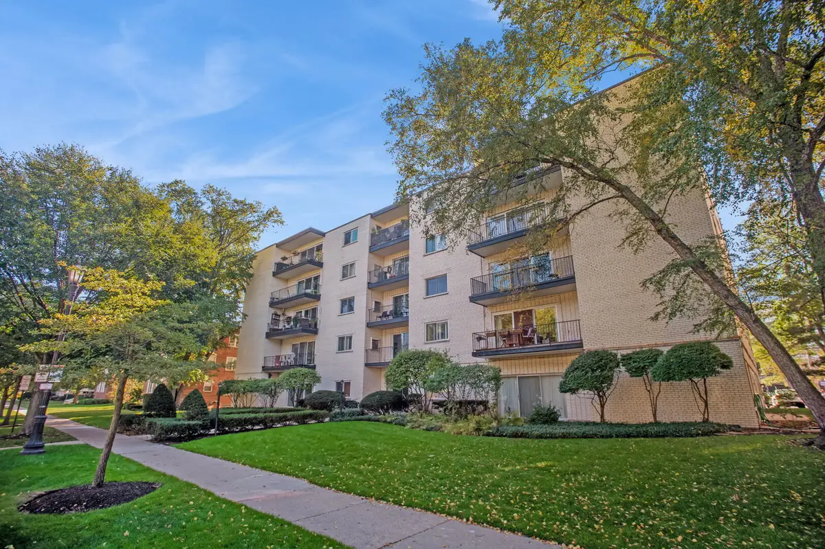 820 Oakton Street #2A, Evanston, IL 60202 - #1