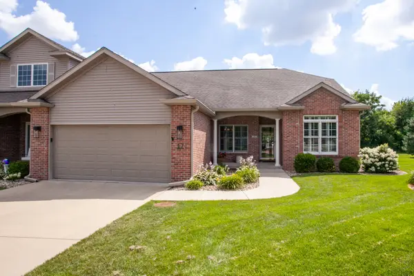 17 Arbor Court #17, Bloomington, IL 61704