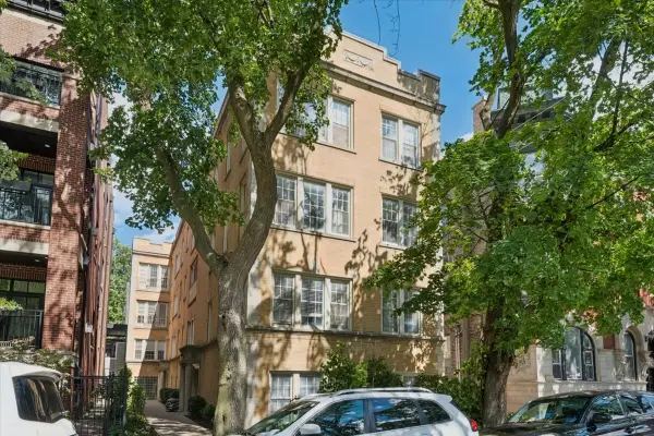 2215 N Bissell Street #2A, Chicago, IL 60614