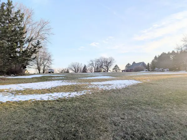 123 Newport Road, Davis, IL 61019