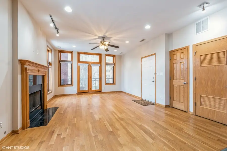 3932 S Lake Park Avenue #2N, Chicago, IL 60653 - #2