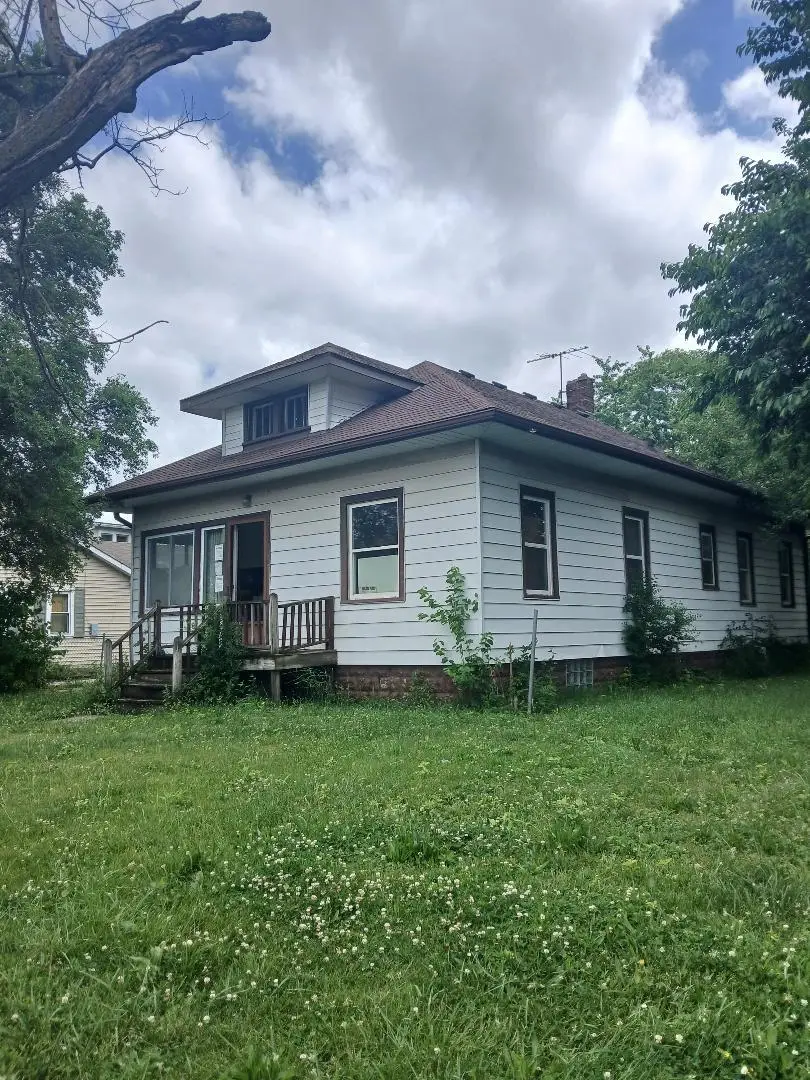 3327 Commercial Avenue, South Chicago Heights, IL 60411 - #1