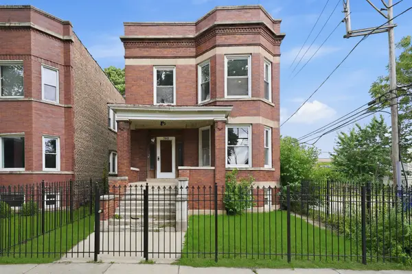 7843 S Burnham Avenue, Chicago, IL 60649