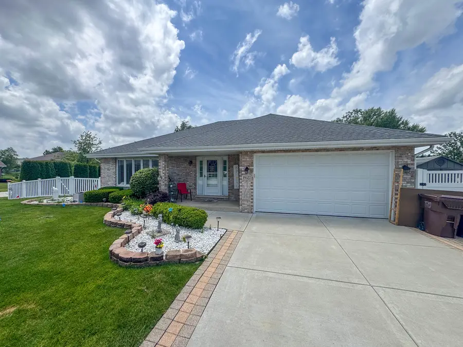 19522 Victorian Drive, Mokena, IL 60448 - #2