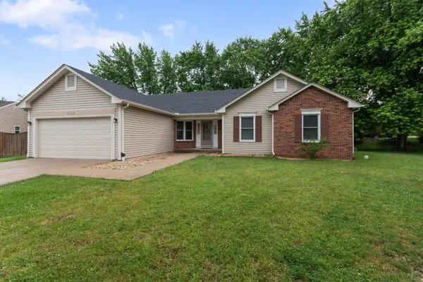 1935 Springhaven Court, Montgomery, IL 60538