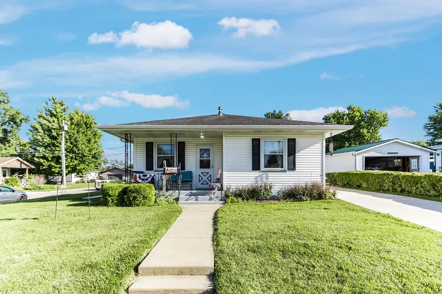 357 E Florence Street, Oglesby, IL 61348 - #2