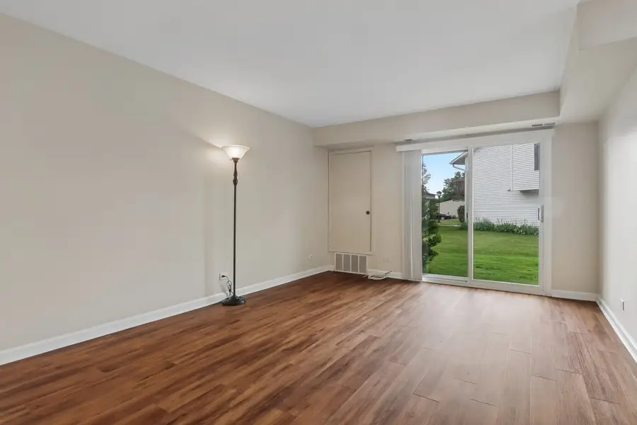 74 Commonwealth Court #2, Vernon Hills, IL 60061 - #3