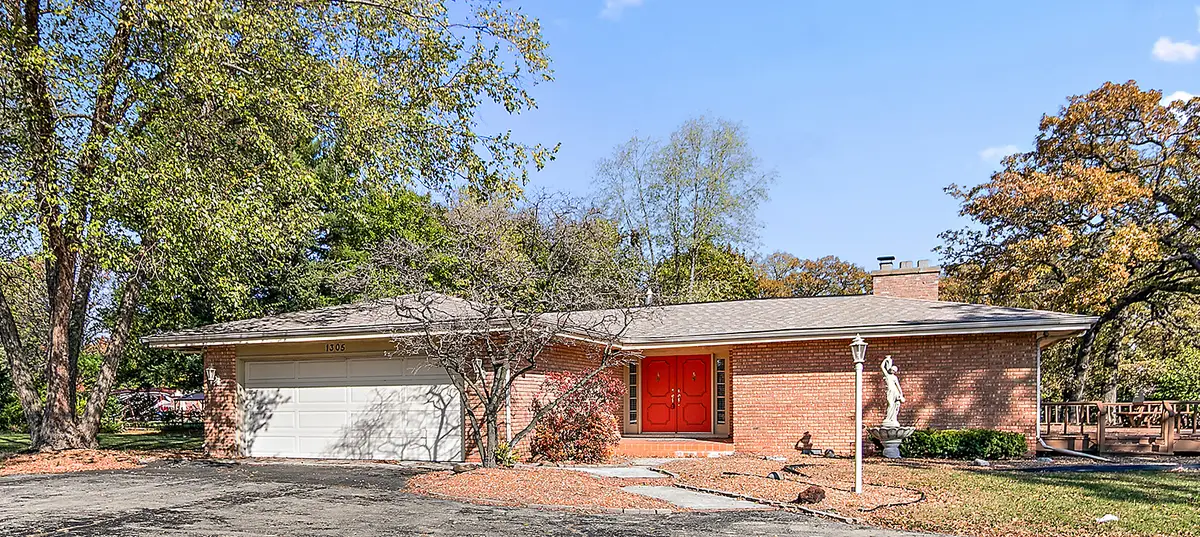 1305 Oaktree Lane, Kankakee, IL 60901 - #1
