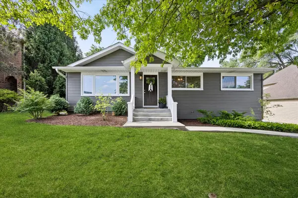 125 58th Place, Clarendon Hills, IL 60514