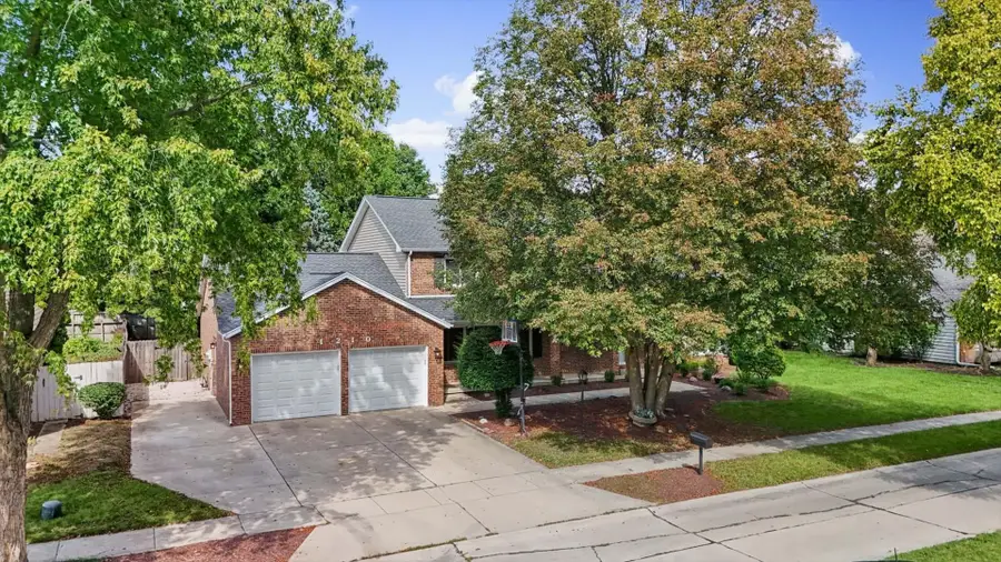 1210 Wilshire Court, Champaign, IL 61821 - #3