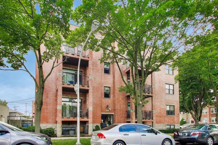 2551 W Arthur Avenue #1W, Chicago, IL 60645 - #3