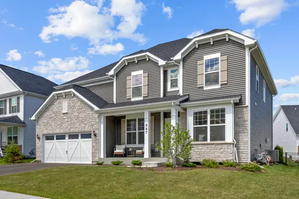 547 Branson Drive, Batavia, IL 60510
